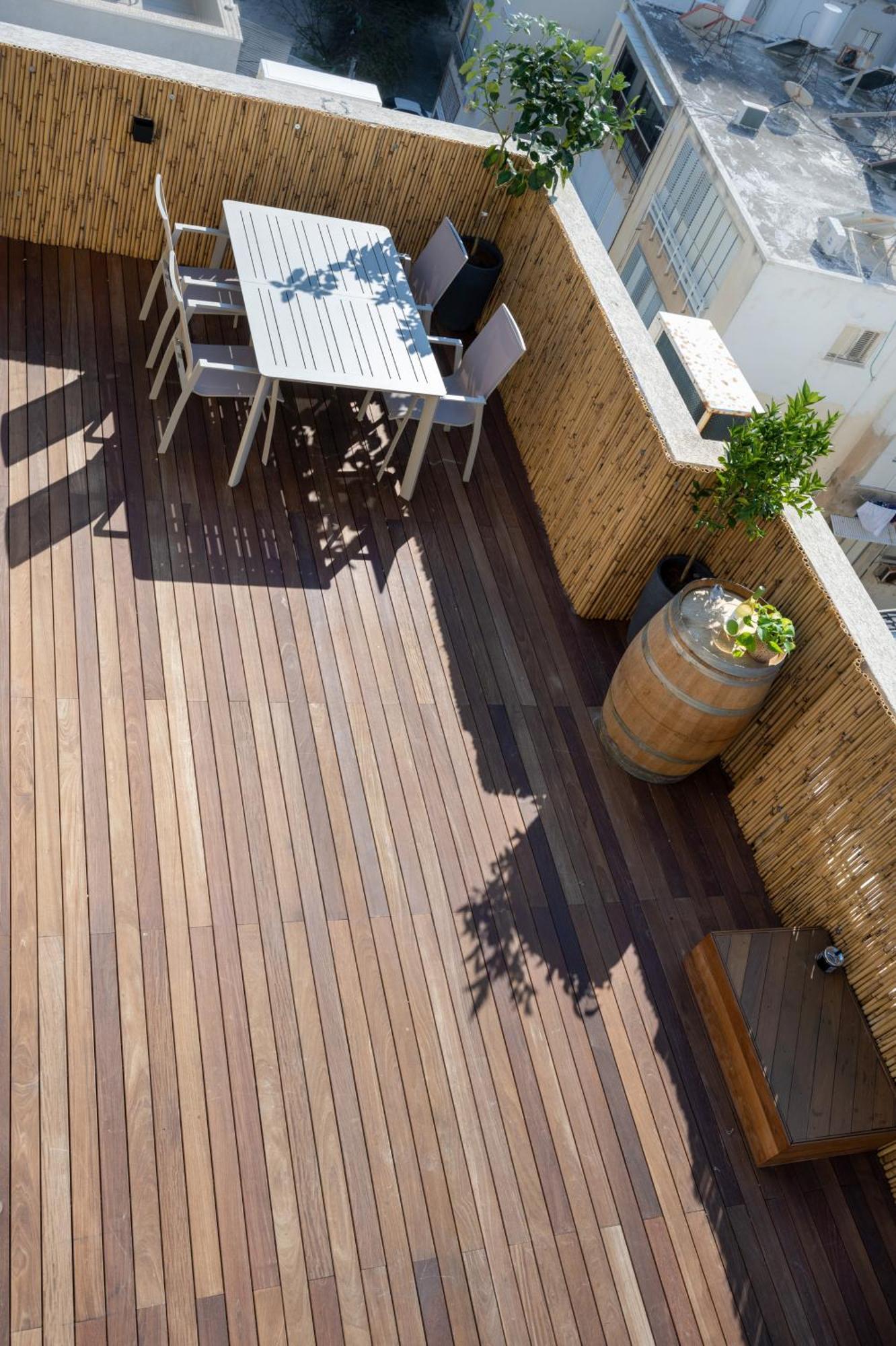 Roof Top 3 Floors ネタニア エクステリア 写真