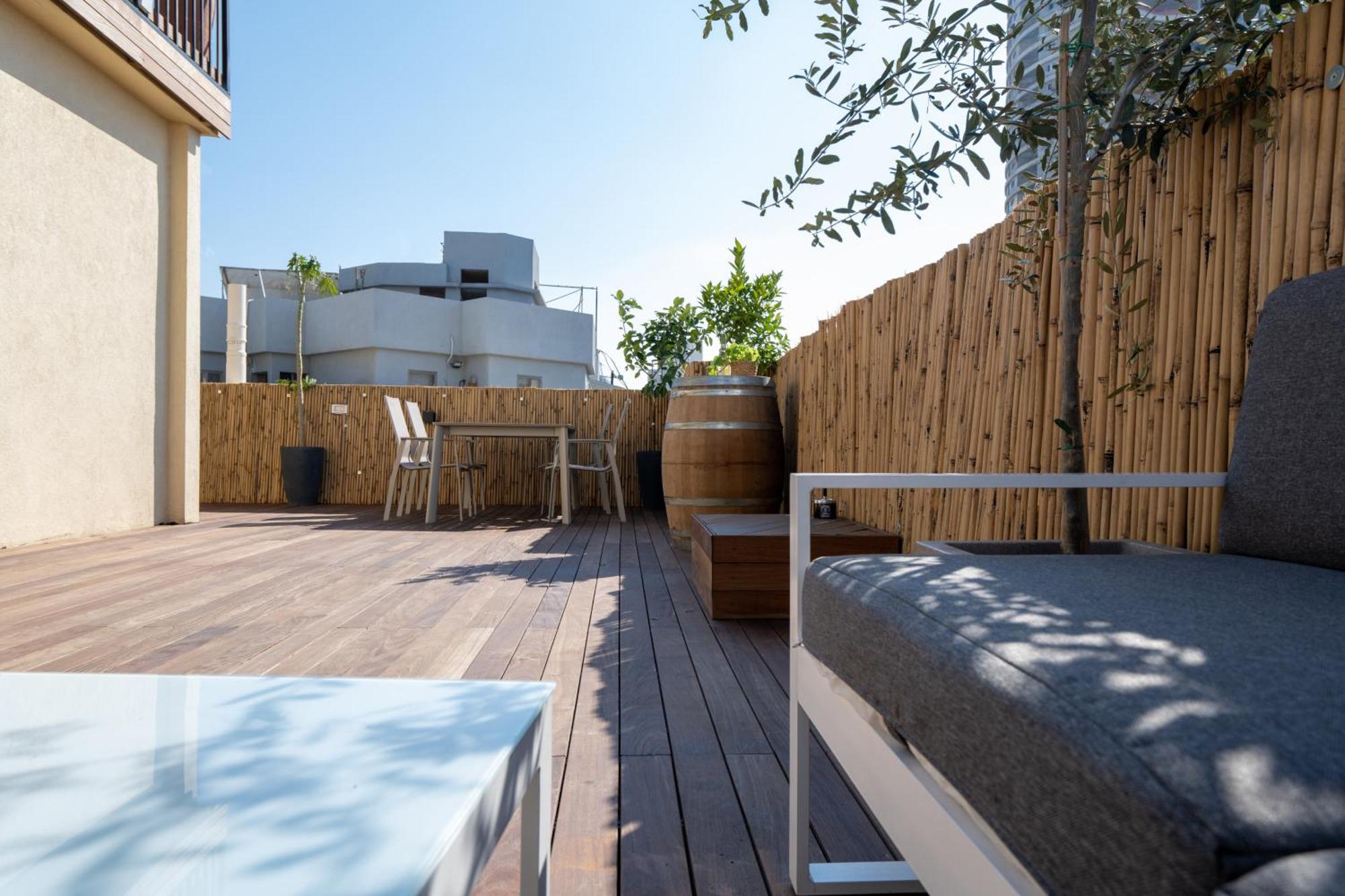 Roof Top 3 Floors ネタニア エクステリア 写真